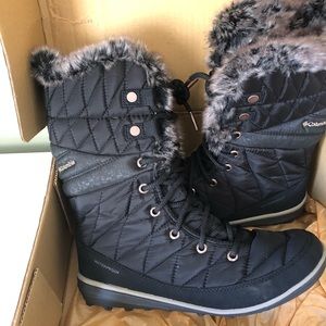 Omni Heat Columbia Boots w/ faux fur accent